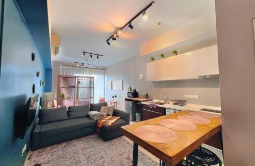 Sungai Buloh Apartment | Heritage Studio with Balcony D'Sara, Direct MRT Kampung Selamat, near Thomson and Sungai Buloh Hospital