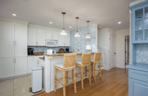 Heritage Woods House | Heritage Woods charmer- close to the beach, South Beach, Beach Club, + 4 bikes