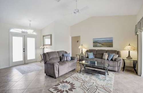 Marco Island House | Hernando Ct. 670 Beautiful Pool Home Close To The Beach! 4 Bedroom Home by Redawning