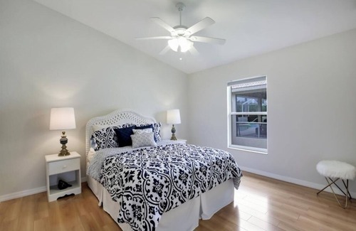 Marco Island House | Hernando Ct. 670 Beautiful Pool Home Close To The Beach! 4 Bedroom Home by Redawning