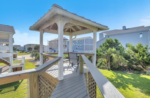 Oak Island House | Heron Pointe by Oak Island Accommodations