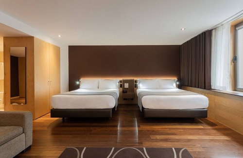 Sao Sebastiao da Pedreira Hotel | HF Fénix Urban