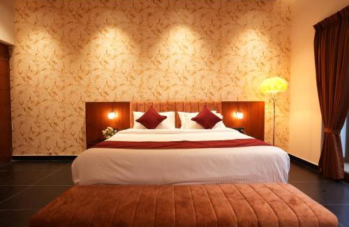 Injambakkam Resort | HF Pool Resorto