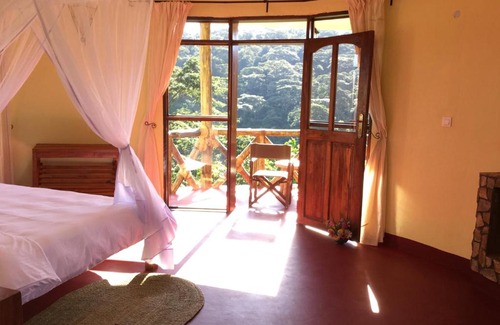 Arusha Region Cabin | Hhando Coffee Lodge