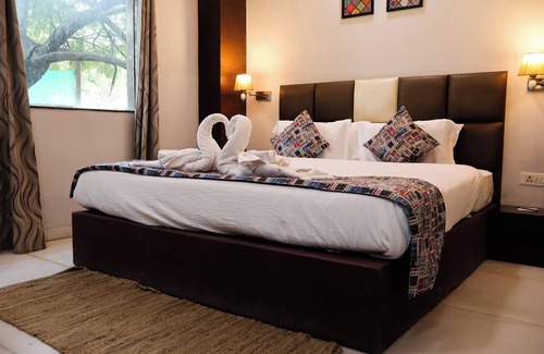 Taj Ganj Hotel | HHW Hotel- Agra