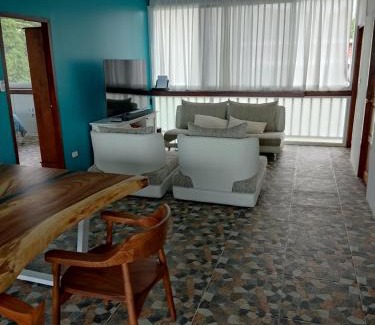Thong Krut Apartment | Hi house 30 meters from the water line with sea and mountain view