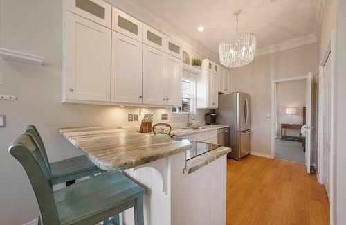 Gulf Pines House | Hidden Gem Escape - Secluded Vacation Home Near the Beach with Private Pool & Golf Cart