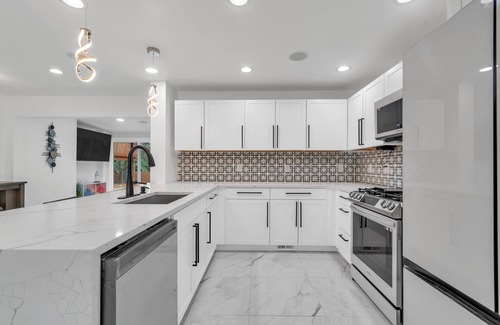 Lochearn House | Hidden gem in quiet neighborhood with pool and hot tub