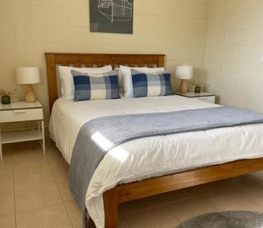 Nangkita House | Hideaway Tom’s on Mundoo Channel - Waterfront