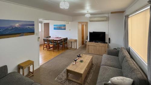 Twizel House | High Country Cottage