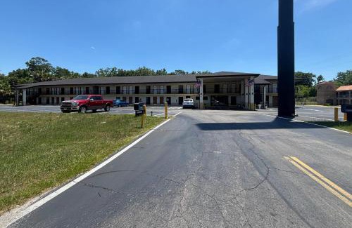 Alachua Hotel | High Springs Inn Soon to be Clarion Pointe