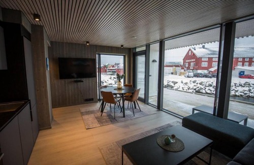 Henningsvaer Apartment | High standard, breathtaking view