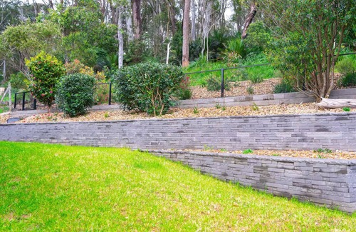 Long Beach House | High Tide- Pert friendly home in Long Beach and 100m from the beach!