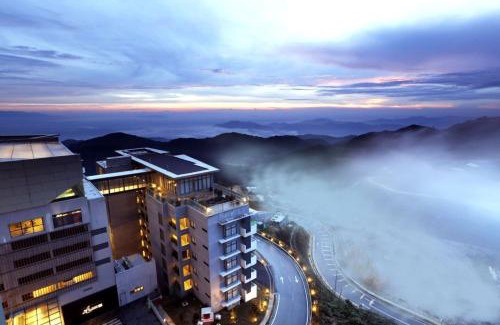 Genting Highlands Apartment | Highland Breeze Hotel