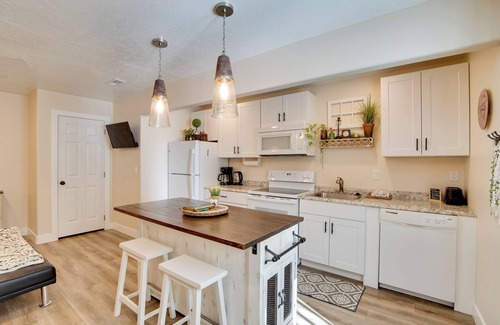 Cedar City Apartment | Hike & Explore in Cedar City! Studio Guest Suite