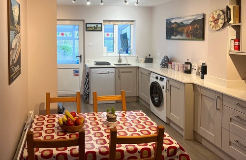 Braithwaite Cottage | Hill Cottage, Braithwaite with views to Skiddaw and walks from the door