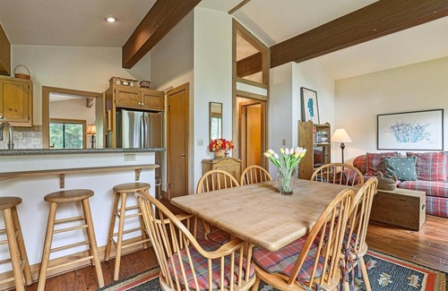 Tahoe City Condo | Hill Top Cabin like Townhouse Rocky Ridge Unit #107