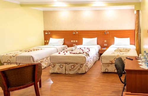 Nakuru Hotel | Hillcourt Resort and SPA