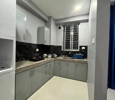 Sualkuchi Apartment | Hillcrest Homestay