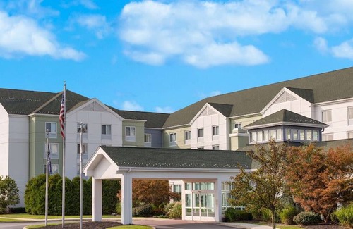 Ronkonkoma Hotel | Hilton Garden Inn Islip/MacArthur Airport