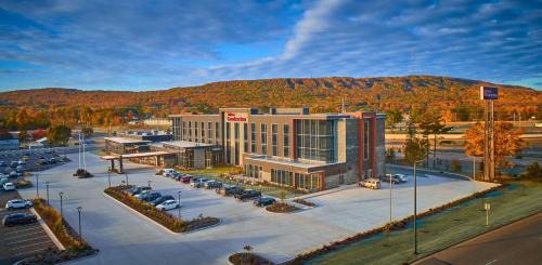 Rib Mountain Hotel | Hilton Garden Inn Wausau, WI