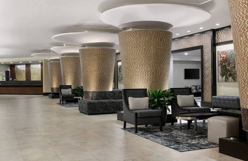 Altamonte Springs Hotel | Hilton Orlando/Altamonte Springs