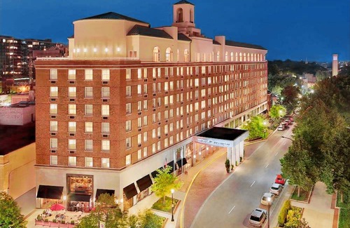 Evanston Hotel | Hilton Orrington/Evanston