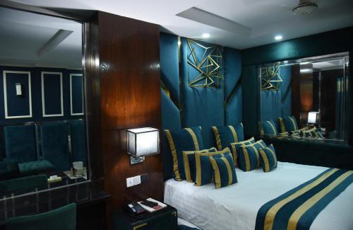 Gulberg Hotel | Hilton Suites Lahore