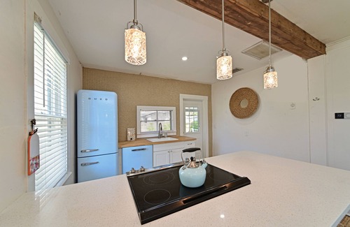 Palmetto Cottage | Historic 1930s Cottage + Heated Pool + 12mi to beaches & 1 mi to downtown
