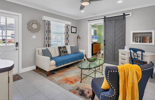 Punta Gorda Cottage | Historic Downtown Punta Gorda Cottage with Private Pool