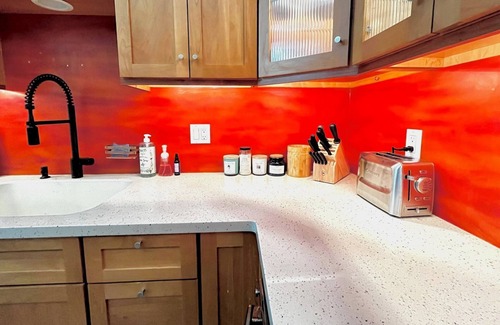 South of Market Apartment | Historical Clocktower Loft