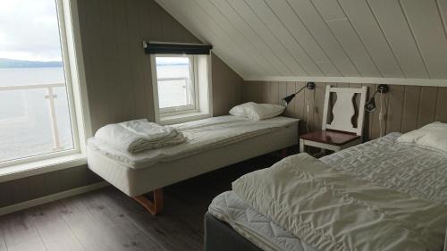Leksvik House | Hjellup Fjordbo