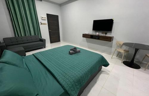 Lubok Buaya Hotel | HMI Roomstay