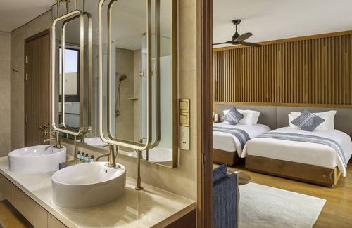 Cam Ha Hotel | Hoi An Royal Beachfront Villas