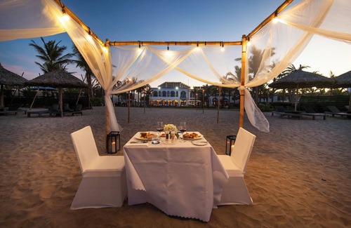 Cam Ha Hotel | Hoi An Royal Beachfront Villas