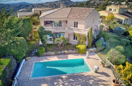 Les Adrets-de-l'Esterel House | Holiday house with private pool for 8 persons approx. 230 m² in Les Adrets-de-l'Estérel, Provence-Alpes-Côte d'Azur (Côte d'Azur)