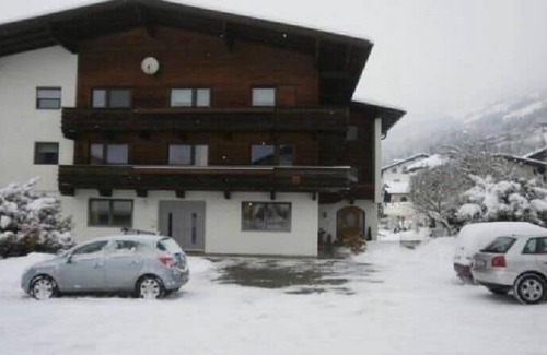 Hart im Zillertal Apartment | Holiday apartment Hart im Zillertal for 2 - 5 persons with 2 bedrooms - Holiday apartment