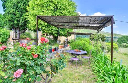 Le Bar-sur-Loup Apartment | Holiday apartment Le Bar sur Loup for 1 - 6 persons with 2 bedrooms - Holiday apartment