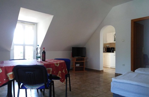 Balatonmariafurdo Apartment | Holiday apartment Balatonmáriafürdõ for 1 - 5 persons with 2 bedrooms - Holiday apartment