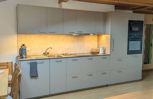 Lauterbrunnen Apartment | Holiday apartment Lauterbrunnen for 1 - 6 persons with 2 bedrooms - Holiday apartment in one or mult