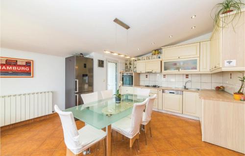 Seget Vranjica Apartment | Holiday Apartment Seget Vranjica 02