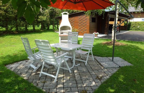 Strobl Apartment | Holiday apartment with balcony and barbecue in an idyllic location