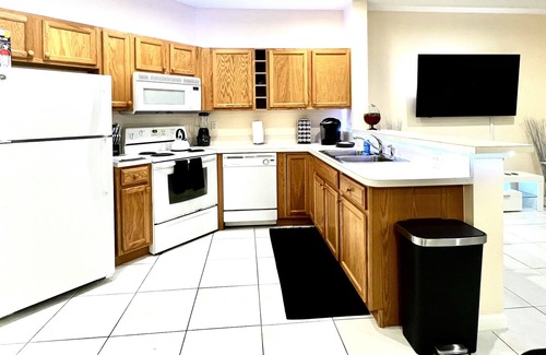 Port Saint Lucie Villa | Holiday Hideaway at PGA Gold Village-Castle Pines