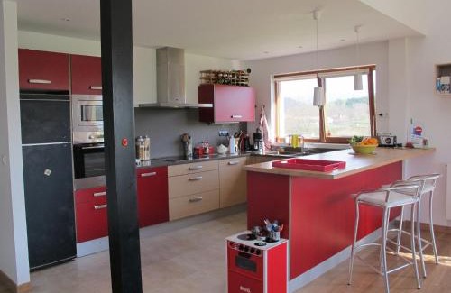 Villaverde de Pontones House | Holiday Home near Santander Beach, cleaning included