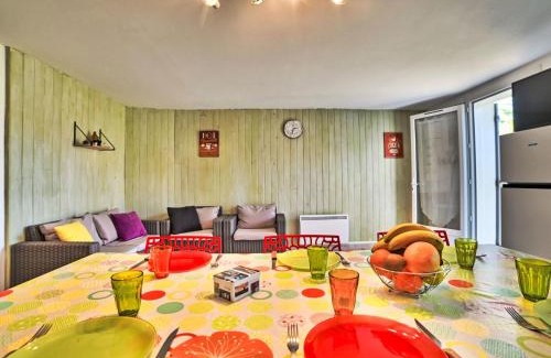 Saint-Pierre-d'Oleron House | Holiday Home Arceau by Interhome