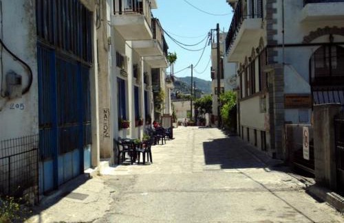 Naxos House | Holiday Home Andrielos
