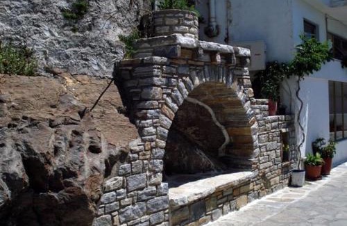 Naxos House | Holiday Home Andrielos