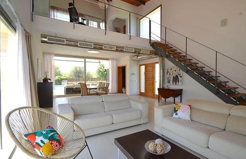 Binissalem House | Holiday Home Caleu by Interhome