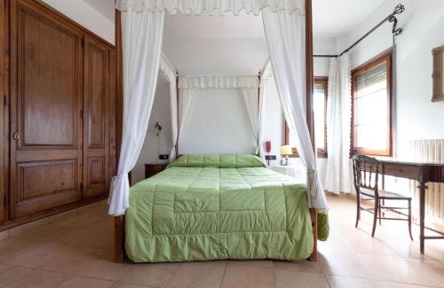 Vilafortuny House | Holiday Home Casa Alexandra by Interhome