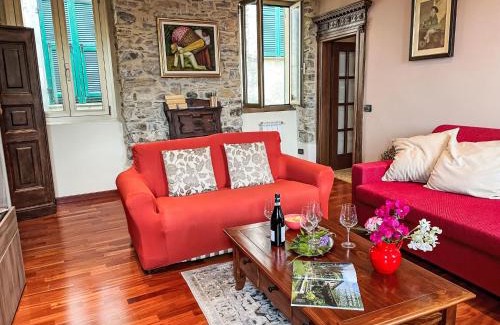 Pietrabruna House | Holiday Home Casa Alfonso e Derna by Interhome